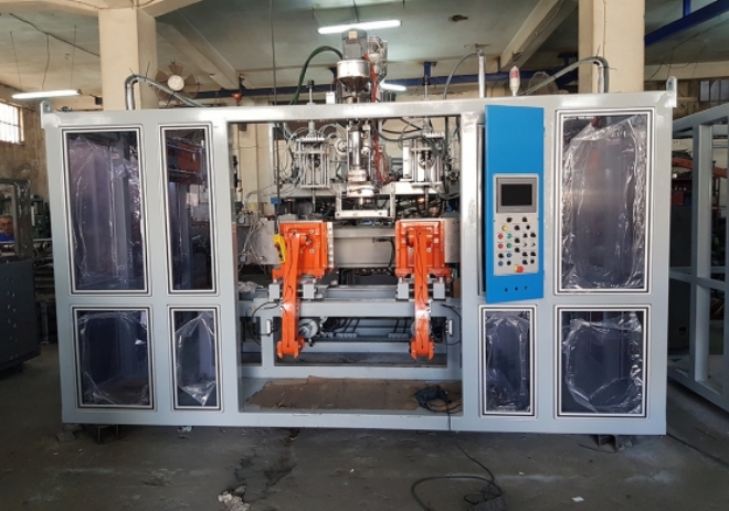 Extrusion Blow Molding Machine