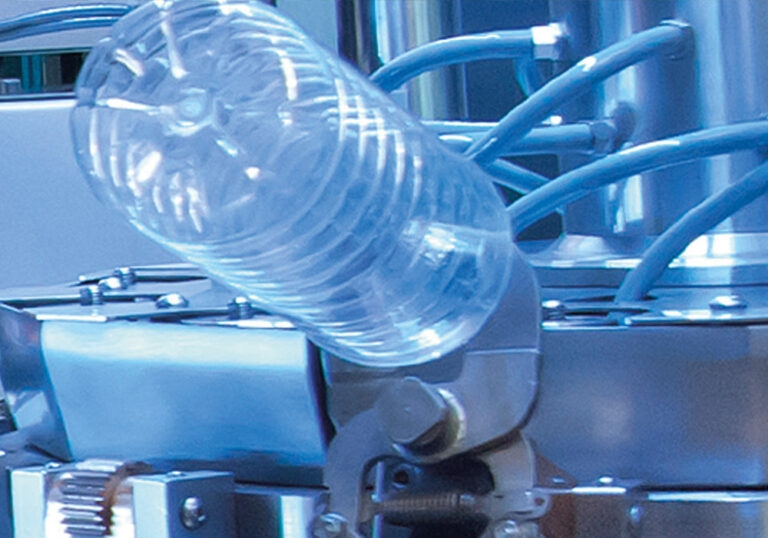 12000 AD/S Capacity 0.5/1.5 L Pet Bottle Shaking Filling Capping 3in1 Monoblock