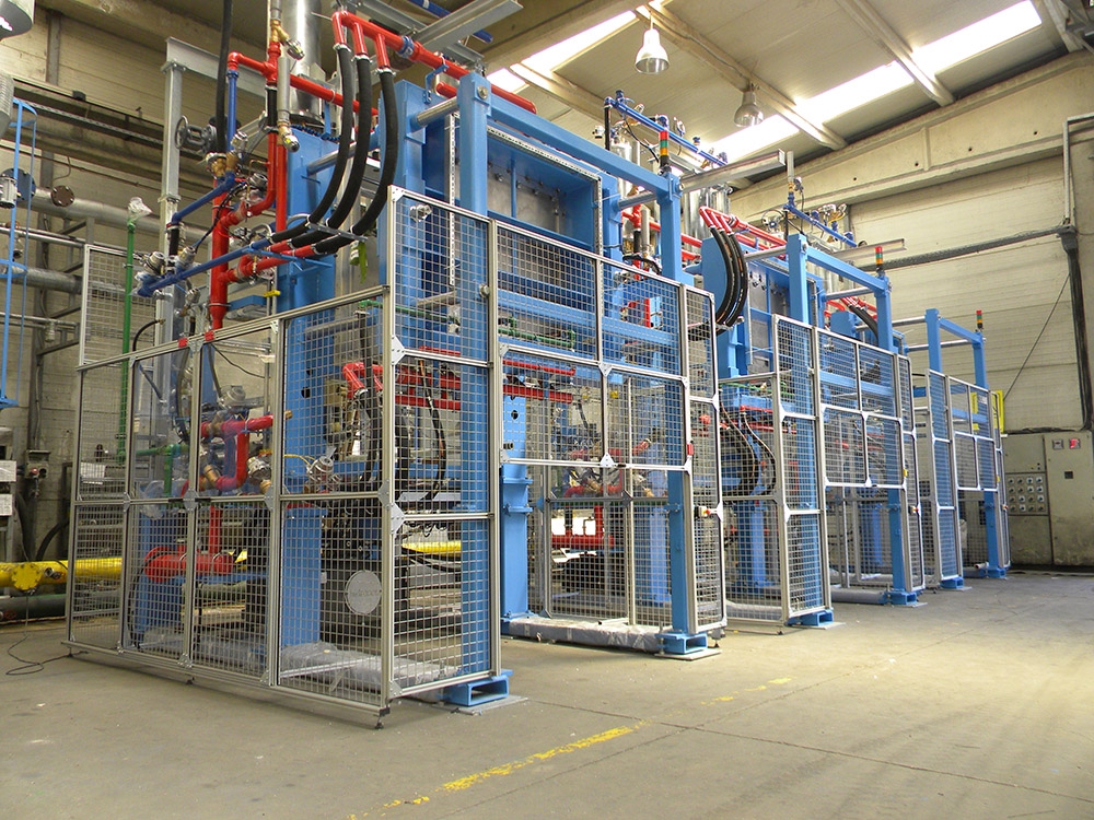 EPS-EPP Injection Machine