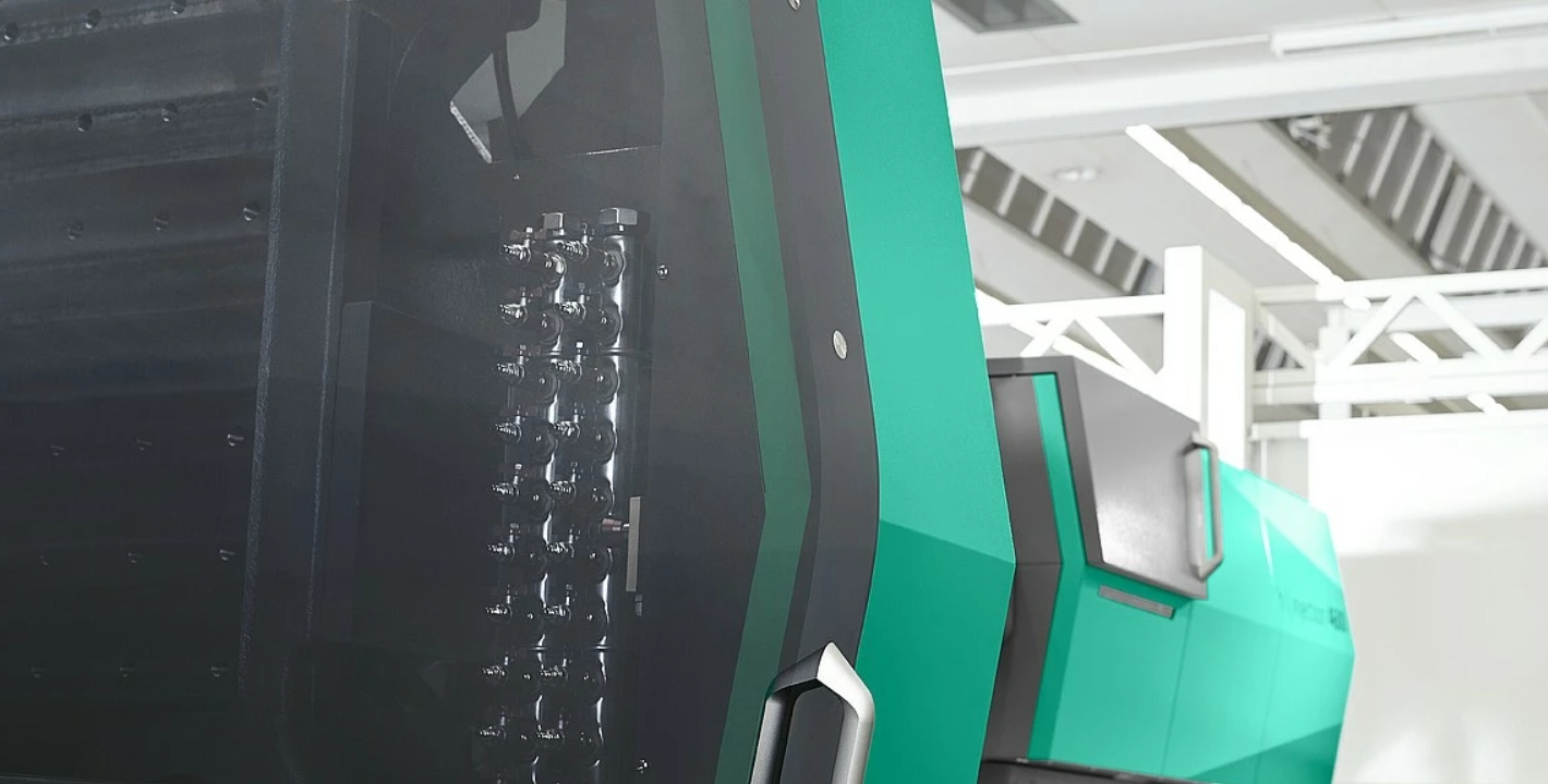 Hybrid Injection Molding Machines