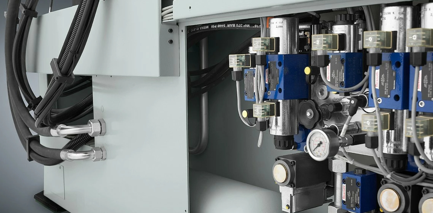 Hybrid Injection Molding Machines