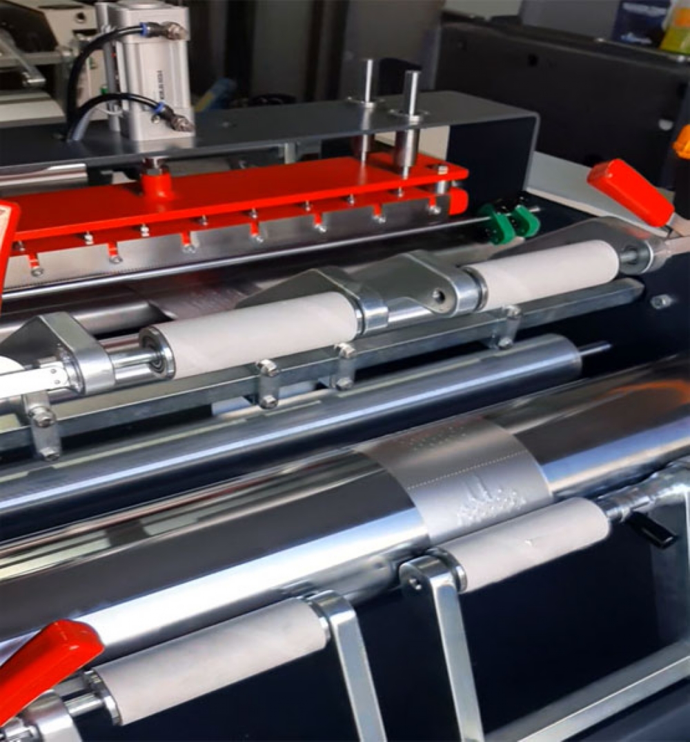 Perforated Aluminum Foil Wrapping Machine